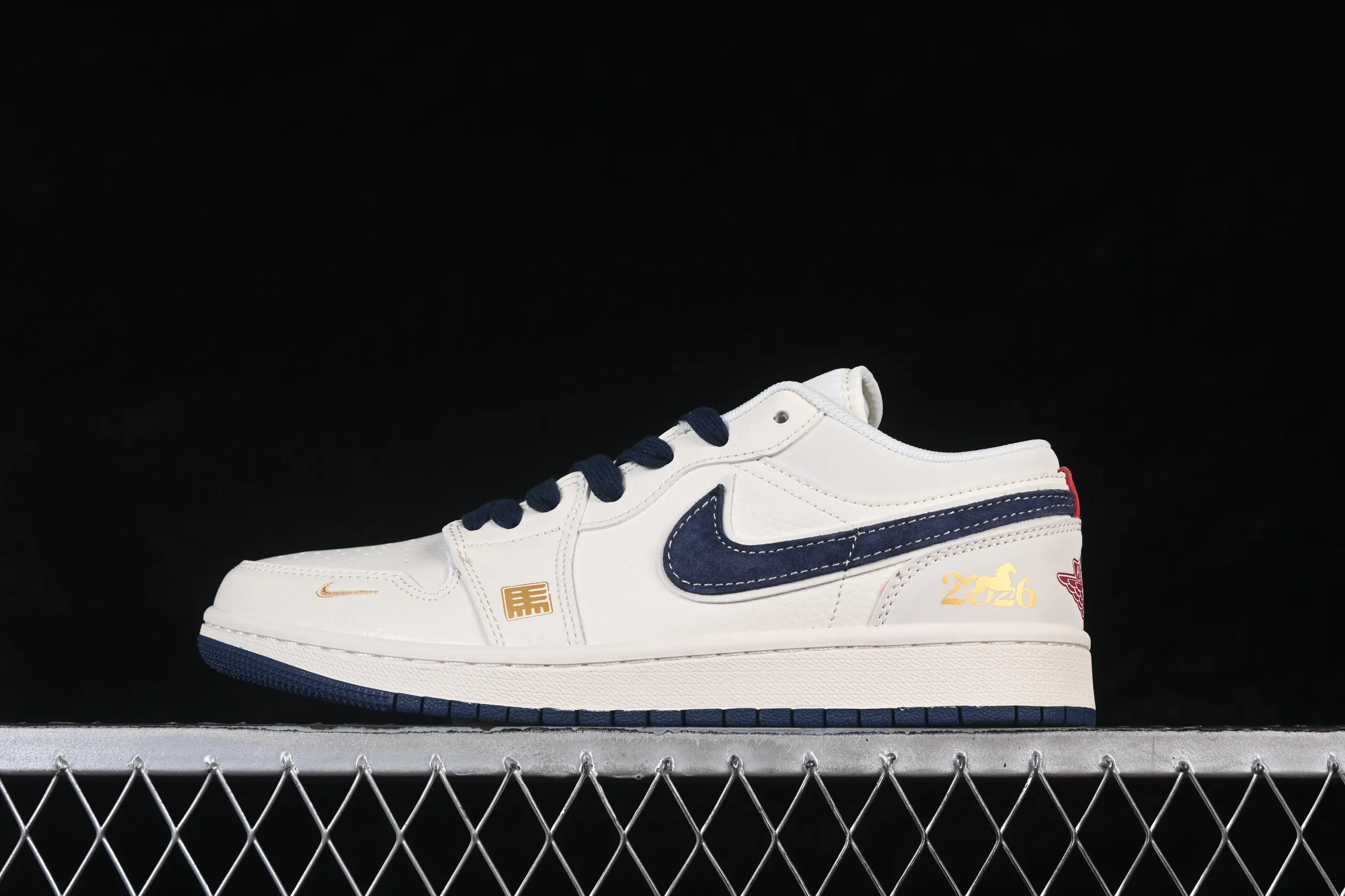 All categories Air Jordan Jordan series basketball shoes Air Jordan 1 Low High-end customized low-top sneakers Air Jordan 1 Low AJ1 Joe 1 meter white navy high-end customized low-top retro basketball shoes JP2026-121